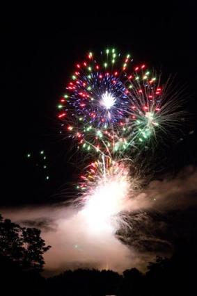 feu_d_artifice_lac_seilhac_15_aout_2