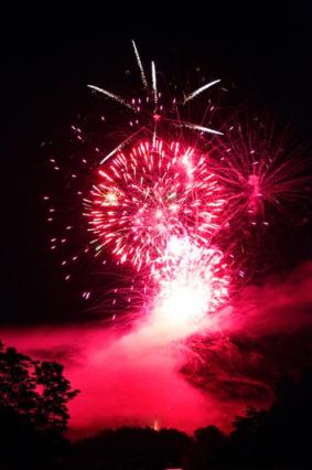 feu_d_artifice_lac_seilhac_15_aout_4